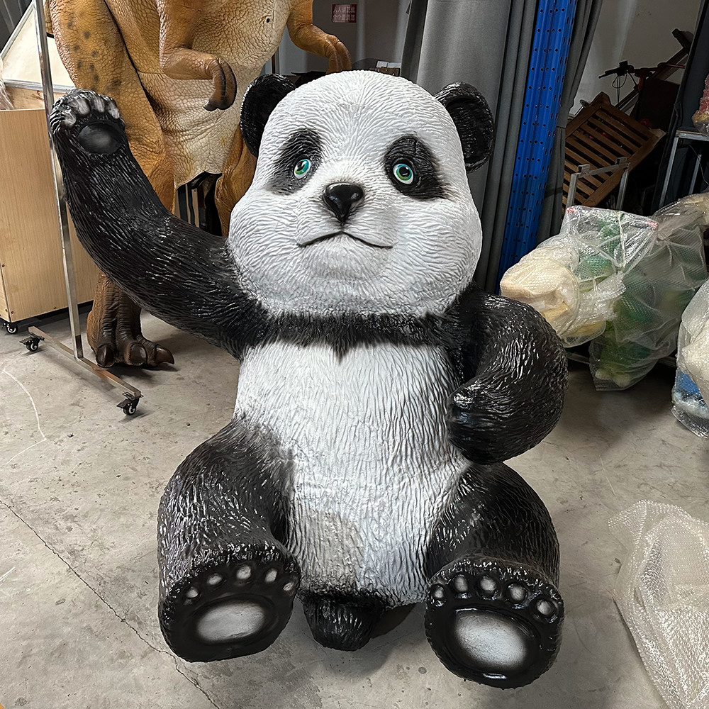 Lifelike Animatronic Panda Model for Theme Parks & Zoos