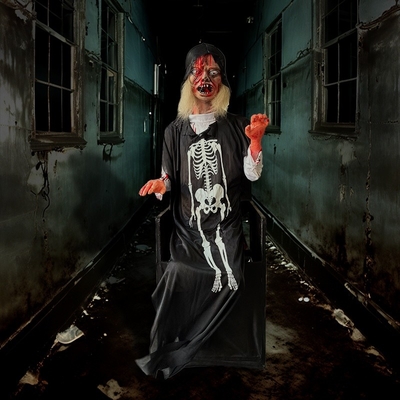 Harga yang bagus Custom Halloween Zombie Perlengkapan Animatronic Electric Chair Dengan Sensor Infrared on line