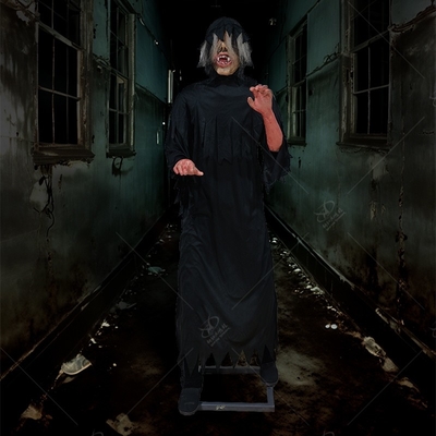 Ein guter Preis. Custom Design Elektro-Haunted House Puppe mit Horror-Sound und Infrarot-Sensor Online